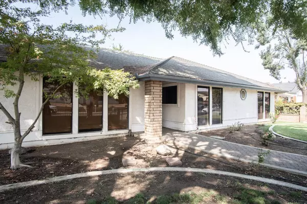 Porterville, CA 93257,321 Grevilla Place