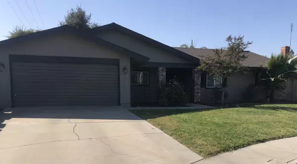 3105 W La Vida Avenue, Visalia, CA 93277