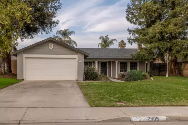 Kingsburg, CA 93631,2509 Birch Court Court