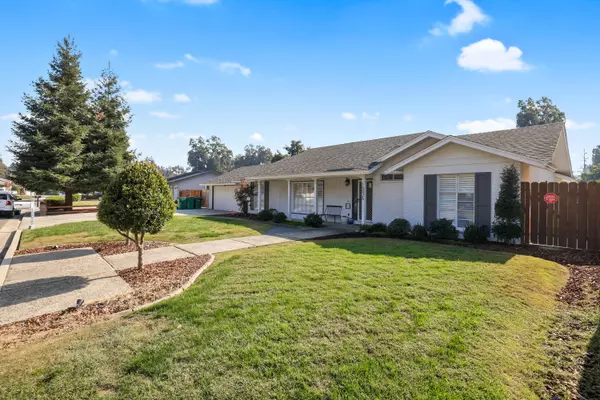 15025 Avenue 313, Visalia, CA 93292