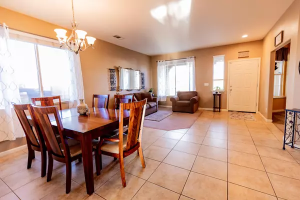Dinuba, CA 93618,1287 Dahlia Court