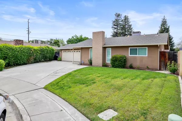 Visalia, CA 93277,1927 S Julieann Court