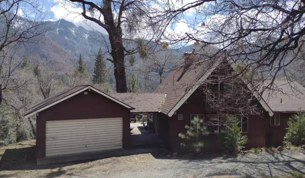 1373 Bourbon Drive, Camp Nelson, CA 93265