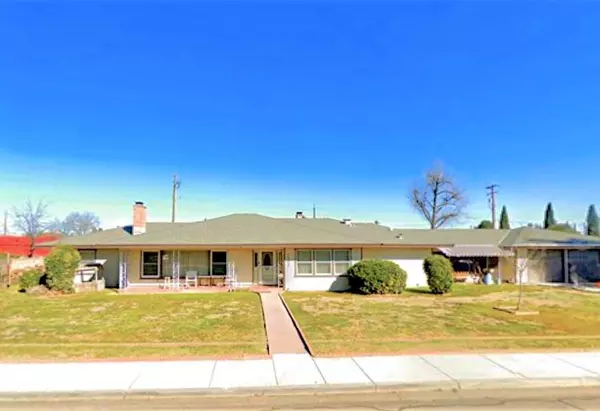 1032 1st Street, Wasco, CA 93280