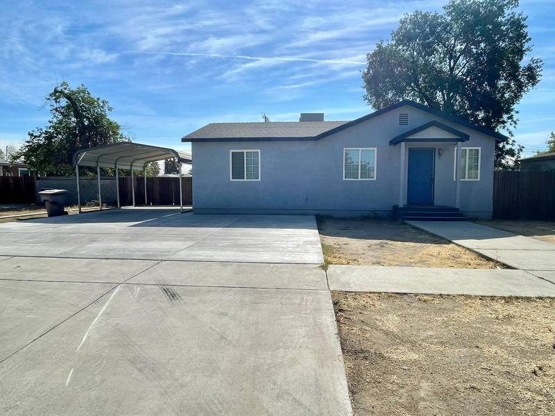 132 N Los Angeles Street, Tulare, CA 93274