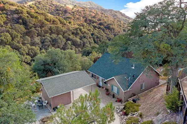 42754 Capanero Oaks Court, California Hot Springs, CA 93207