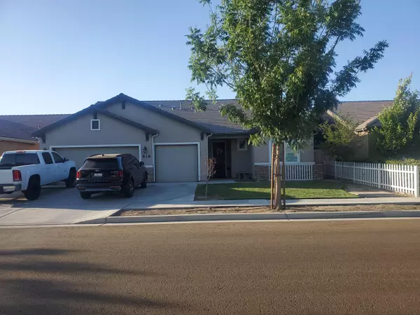 Visalia, CA 93292,816 E Copper Avenue