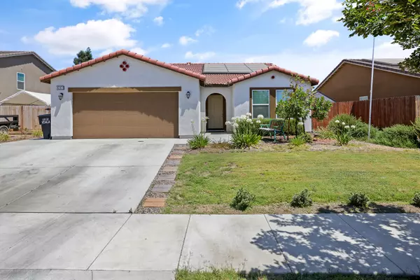 4202 E Harold Avenue, Visalia, CA 93292