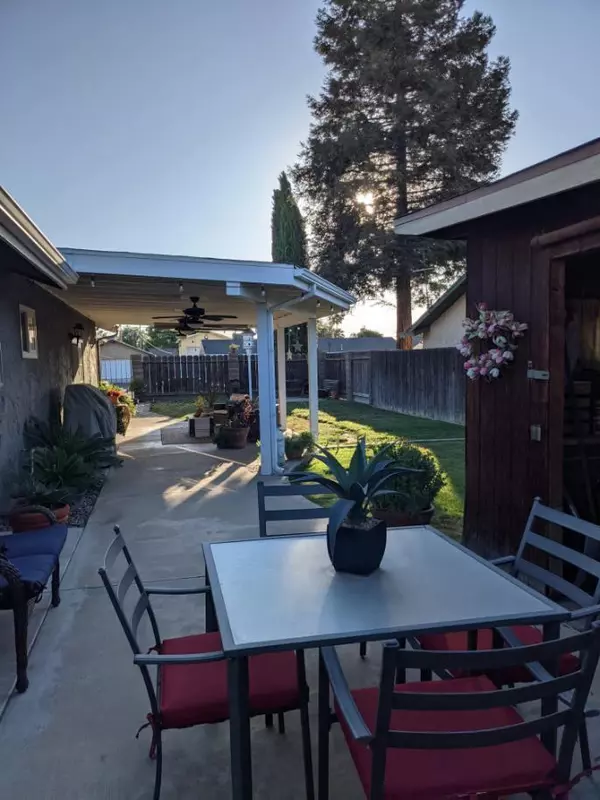 Tulare, CA 93274,1708 E Ash Avenue