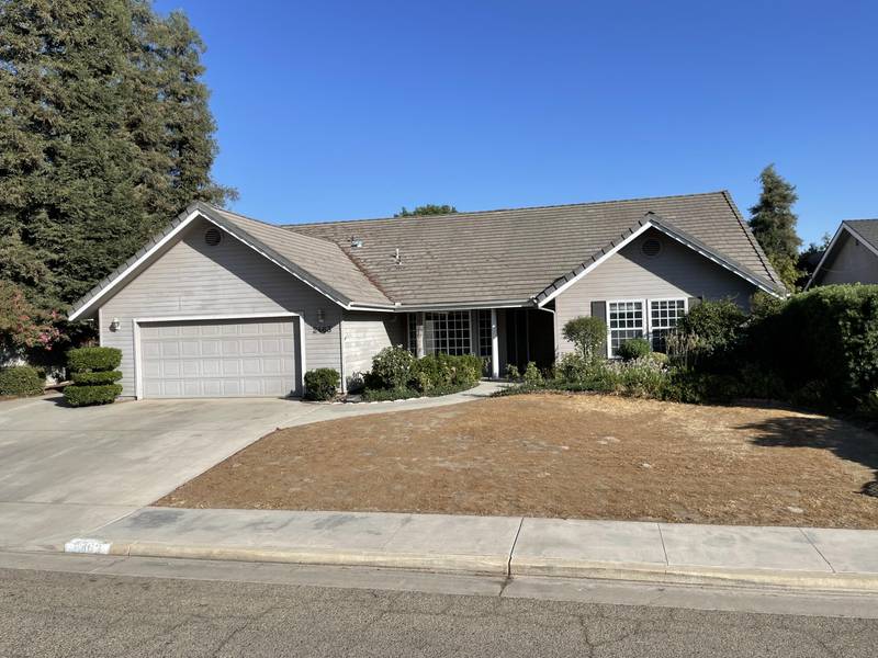 2463 W Kanai Avenue, Porterville, CA 93257