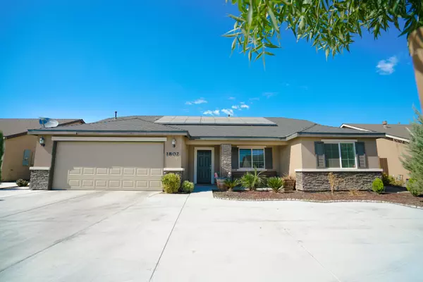 1802 Hermosa Avenue, Tulare, CA 93274