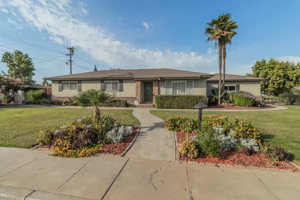 670 E Myrtle Avenue, Reedley, CA 93654