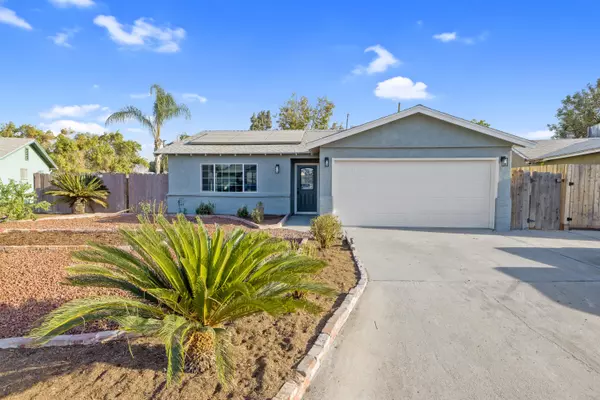 1765 Parkside Drive, Hanford, CA 93230