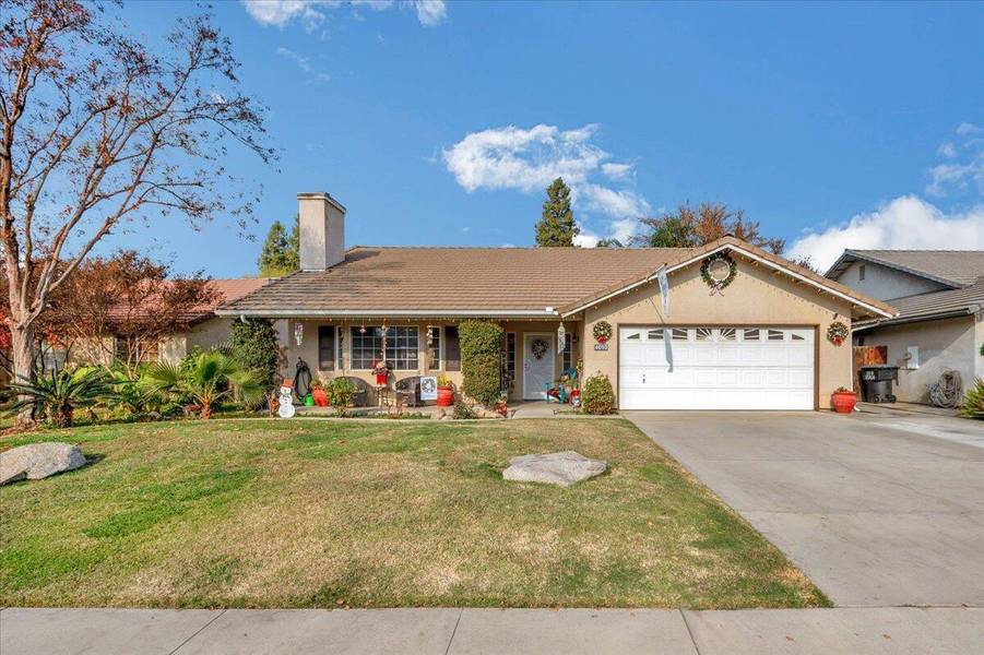 4010 E Laurel Court, Visalia, CA 93292