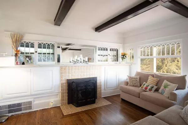 Porterville, CA 93257,953 N Scenic Drive