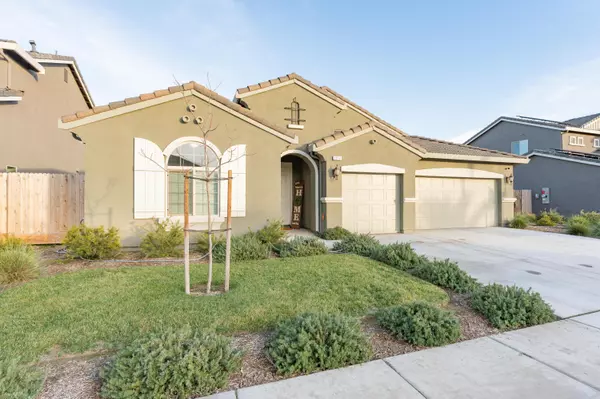 Dinuba, CA 93618,1210 Ridge Creek Estate Way