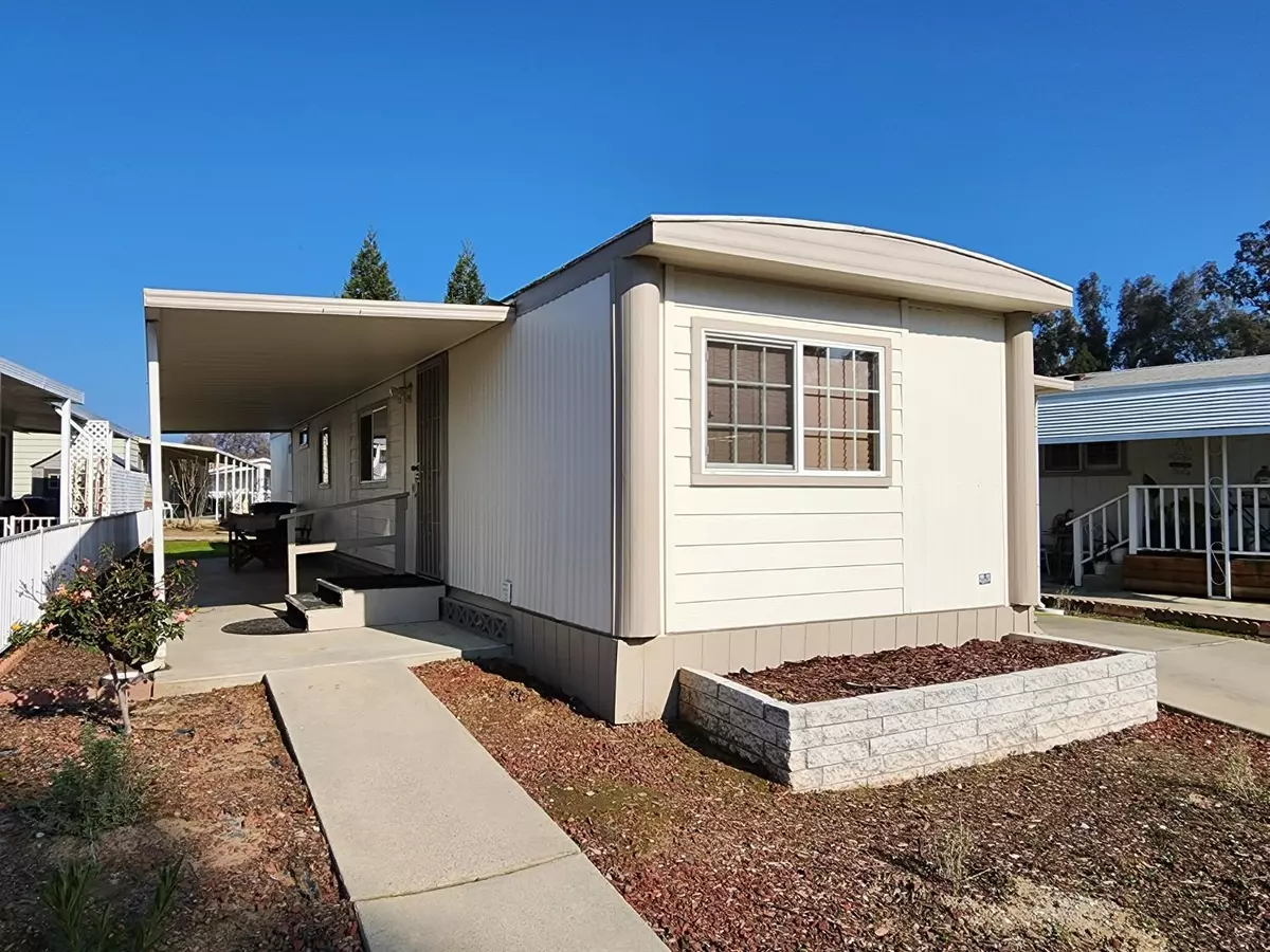 Reedley, CA 93654,1300 W Olson Avenue #46