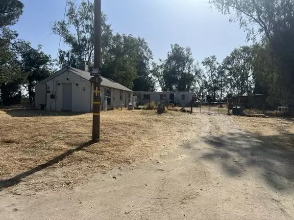 Caruthers, CA 93609,3187 W Caruthers Avenue