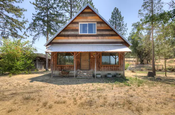 Badger, CA 93603,48964 Stagecoach Drive