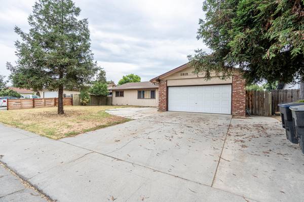 Visalia, CA 93277,2815 W Whitendale Avenue