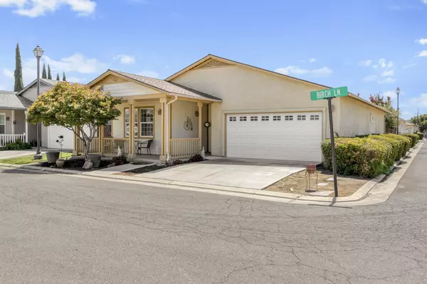 Dinuba, CA 93618,356 Birch Lane