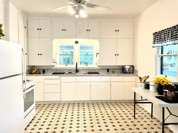 Visalia, CA 93292,14723 Avenue 344