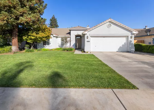 1264 N Belmont Street, Porterville, CA 93257