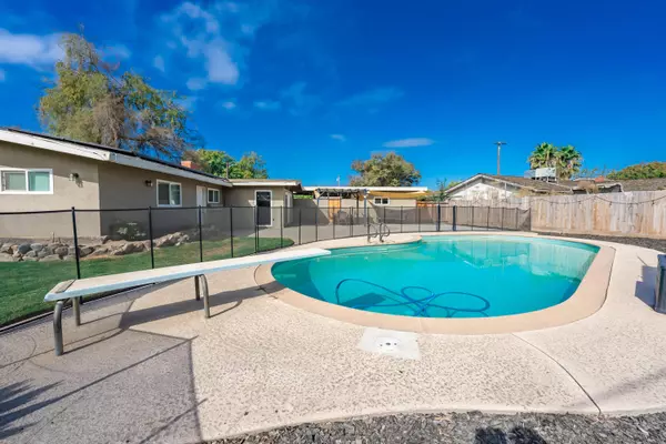 Hanford, CA 93230,2121 E Lemmon Way