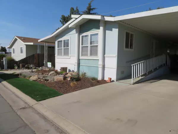 100 S Westwood Street #9, Porterville, CA 93257