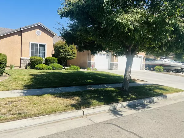 Visalia, CA 93292,3226 S Tipton Street