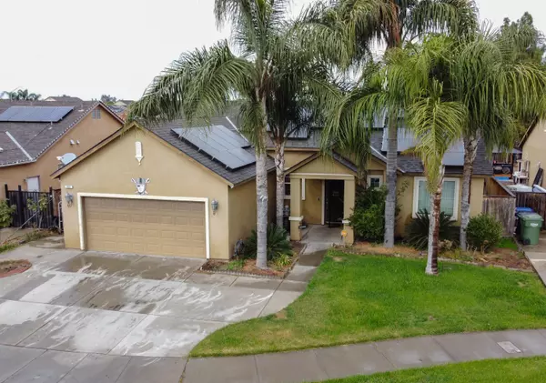 Dinuba, CA 93618,633 Bellis Avenue