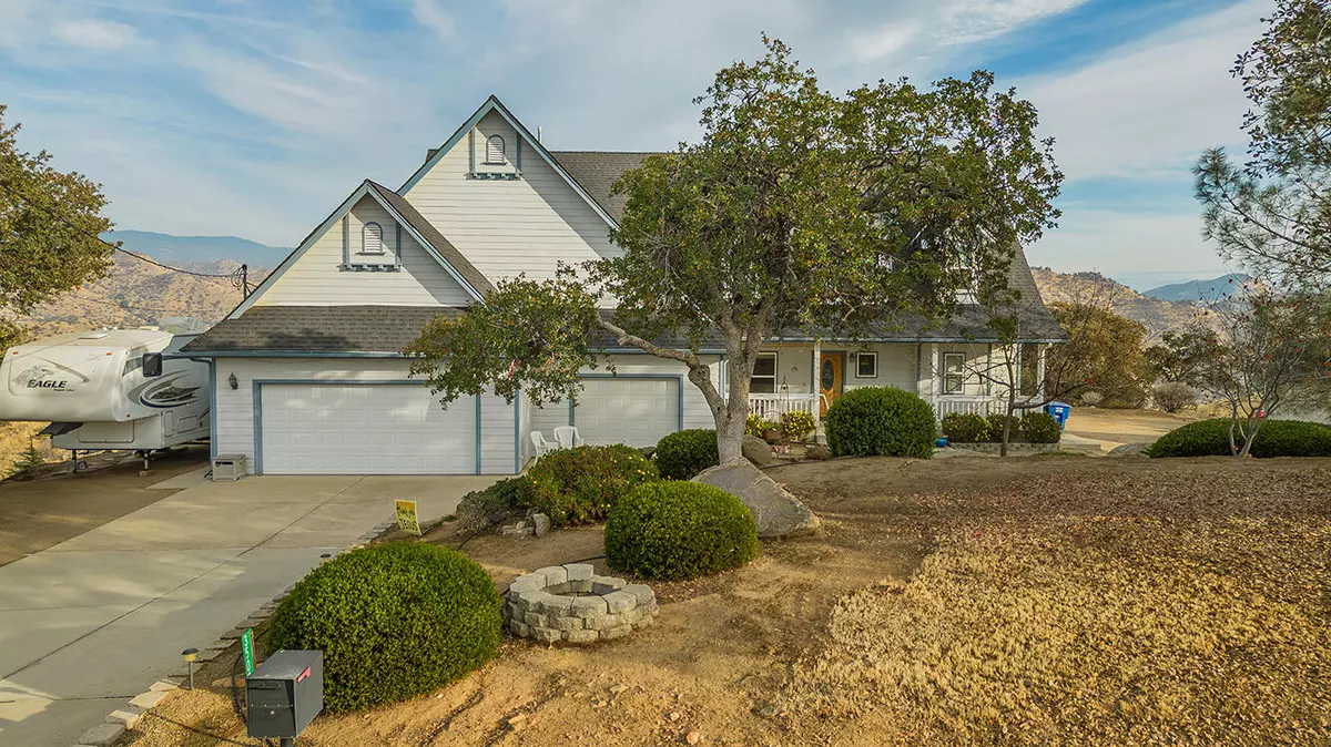 Squaw Valley, CA 93675,35006 Sunflower Lane