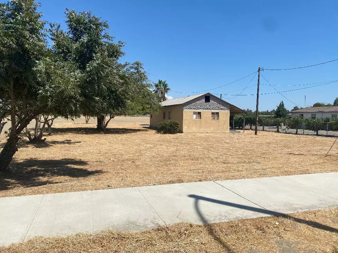 Visalia, CA 93291,144 S Neeley NW Street