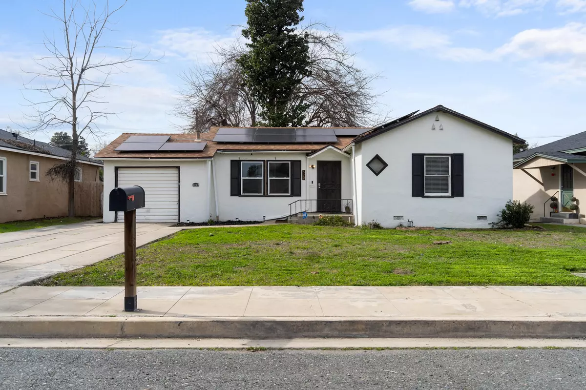 Tulare, CA 93274,629 N Gem Street