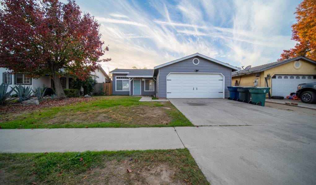 1297 Deer Creek Street, Tulare, CA 93274