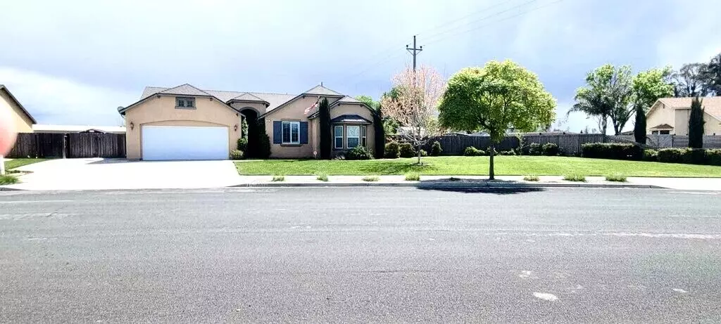 Lemoore, CA 93245,1024 Geneva Drive