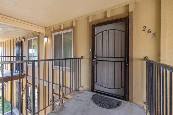 Fresno, CA 93727,1221 N Peach Avenue #265