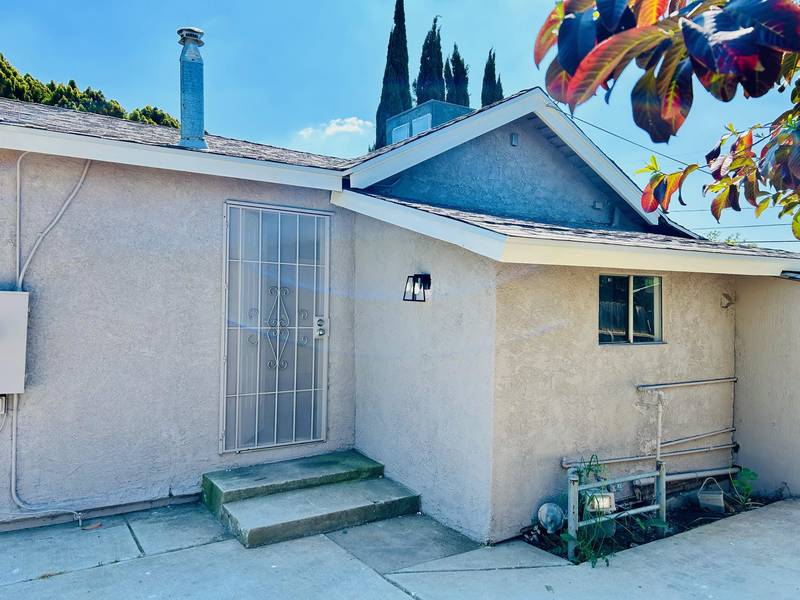 15669 Ave. 332, Ivanhoe, CA 93235