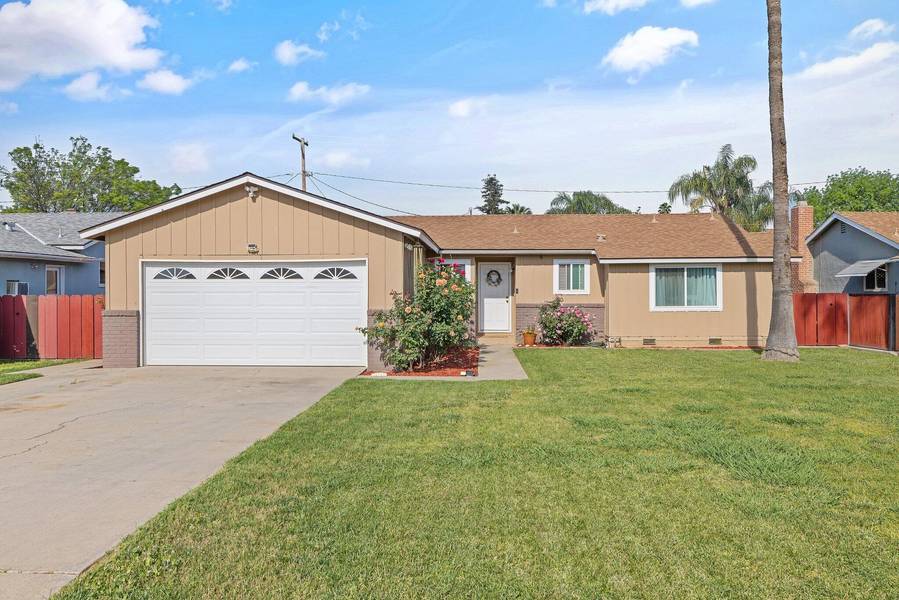 875 Homassel Avenue, Lindsay, CA 93247