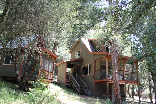 599 Trails End,  Camp Nelson,  CA 93265