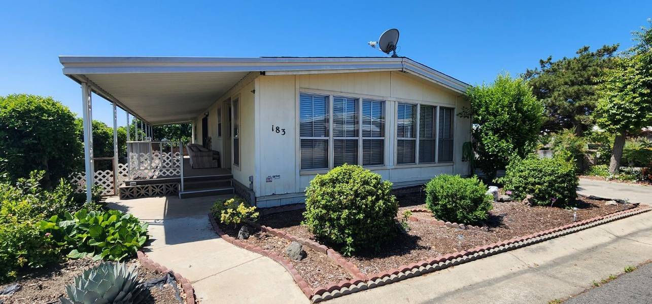 1300 W Olson Avenue #183, Reedley, CA 93654