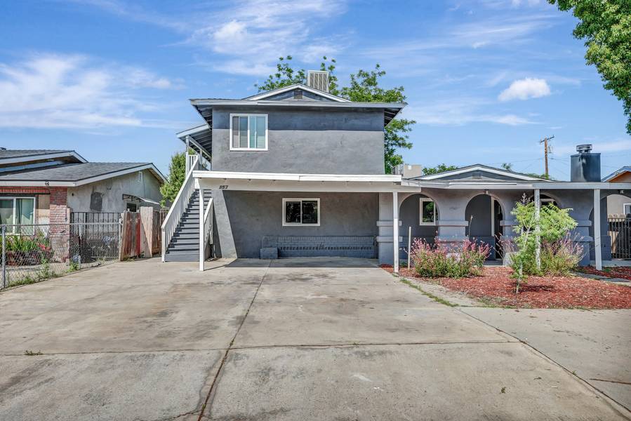 853 N Cypress Street #1, Woodlake, CA 93286