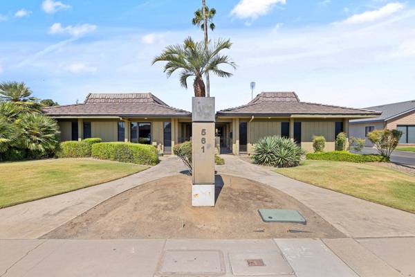 561 N Alta Avenue #A, Dinuba, CA 93618