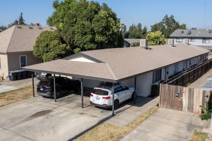 434 S Tipton Street, Visalia, CA 93292