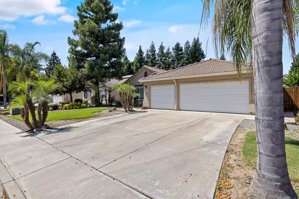 Visalia, CA 93277,4606 W Country Court