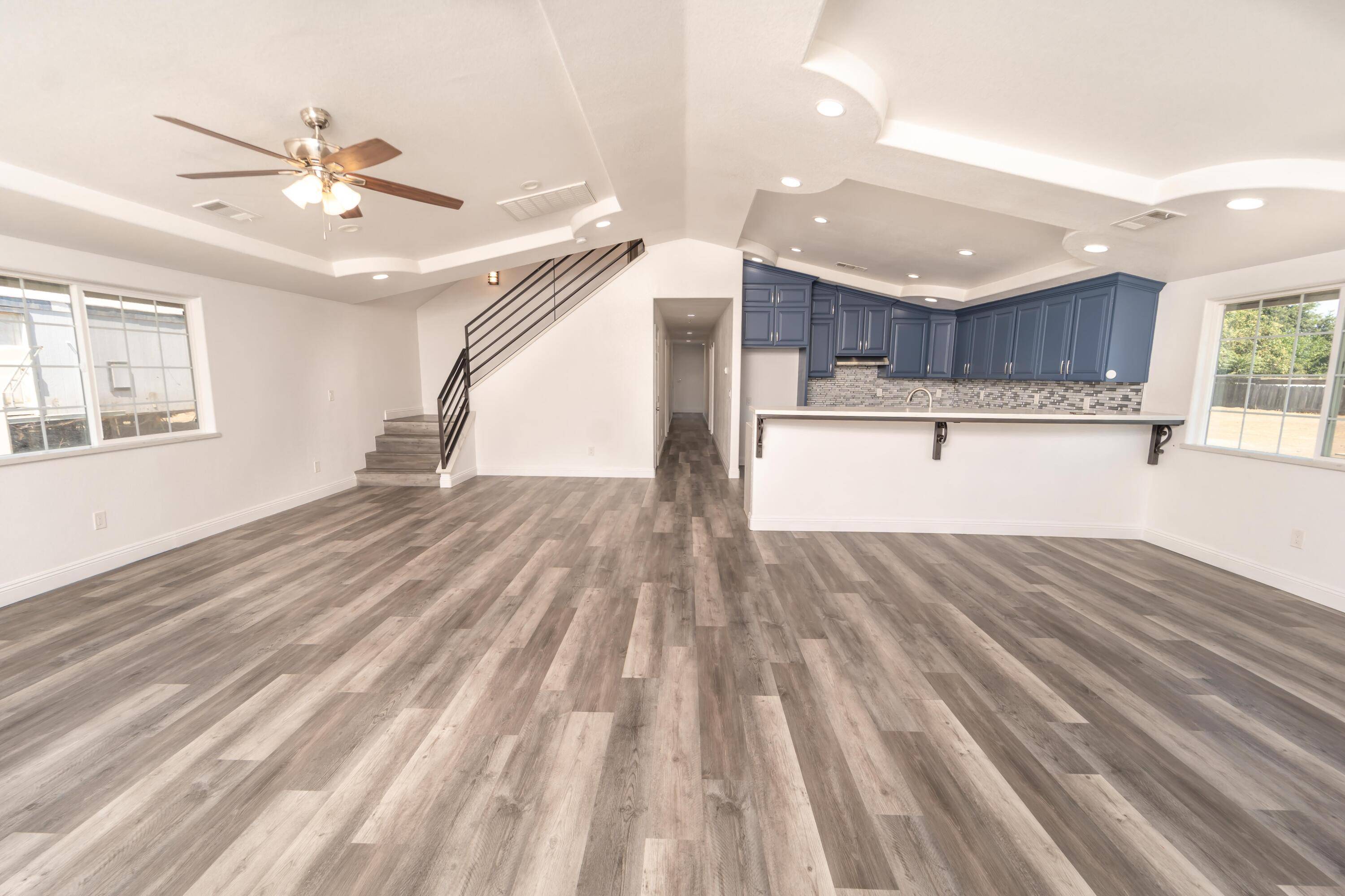 Porterville, CA 93257,894 Crystal Street