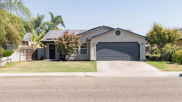 852 W Springville Avenue, Porterville, CA 93257