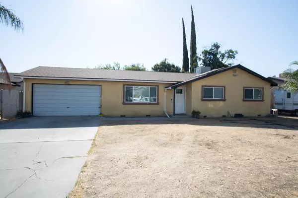 1975 N Maston Street, Porterville, CA 93257