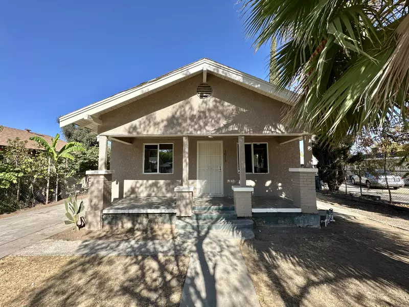 1611 S Hazelwood Boulevard, Fresno, CA 93702