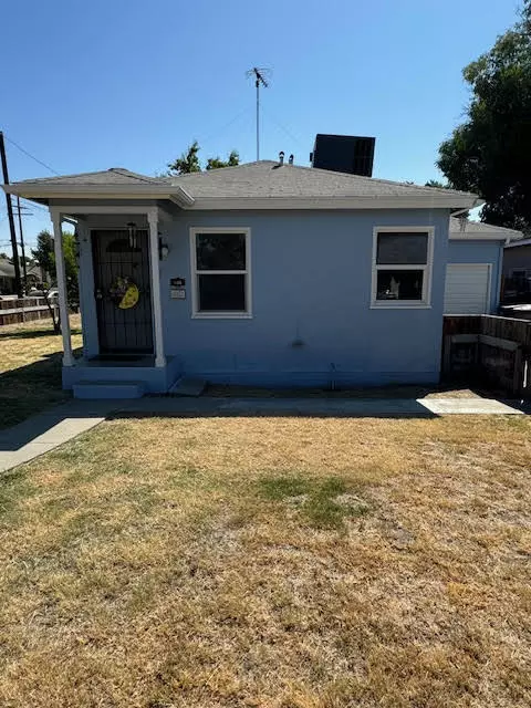 106 S F Street, Tulare, CA 93274